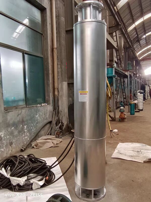 WQD450-35-75KW مضخة مياه الصرف الصحي الغارقة متعددة المراحل مع معدل تدفق 450 م 3 / ساعة و 35 م الرأس
